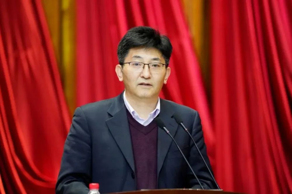 阎洪涛.png